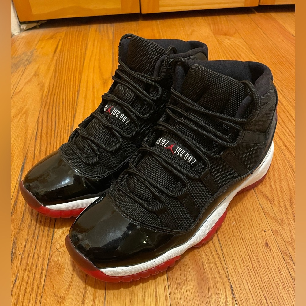 Nike Air Jordan Bred Gs Retro 11 XI 2012 Size 6.5Y